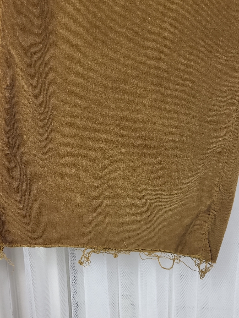 Frank & Eileen Pants Kinsale in Chestnut Brown Corduroy. Size 6 - Picture 4 of 11